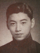 凝固的艺术，永恒的怀念——碑雕艺术与名人的故事