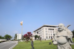 走进历史，感受名人魅力|品味名人雕塑的独特韵味