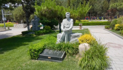 孙礼仁纪念碑落成：以《思索》之名，传承艺术之魂